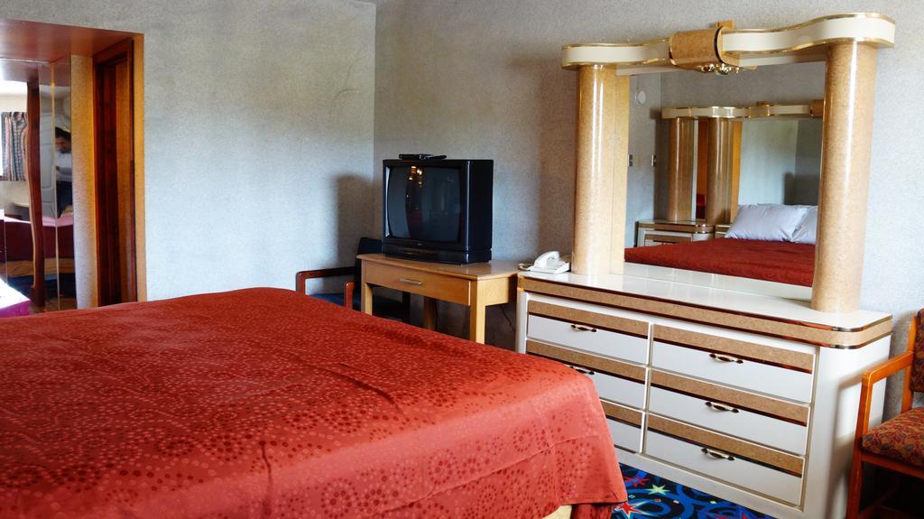 Royale Inn Kansas City Værelse billede