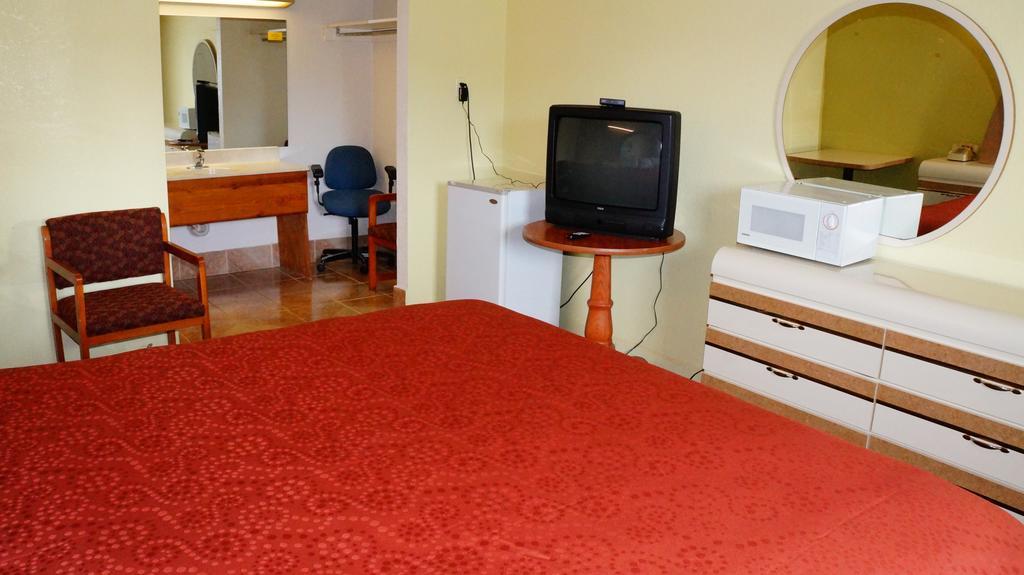 Royale Inn Kansas City Eksteriør billede