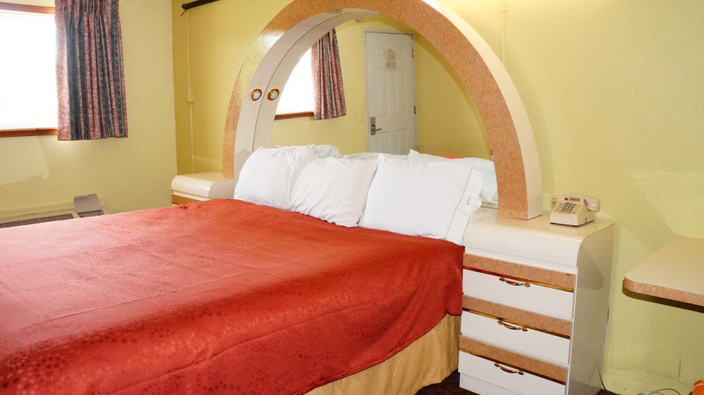 Royale Inn Kansas City Værelse billede